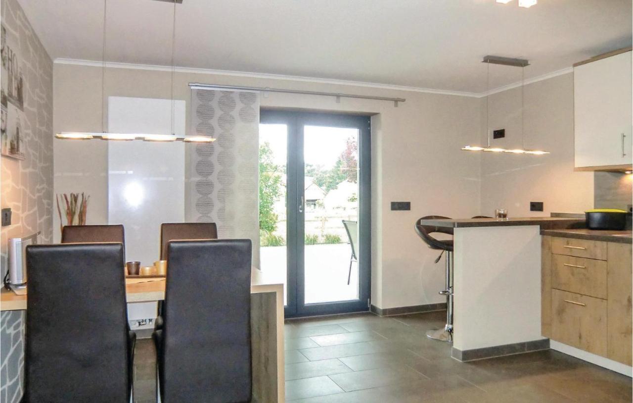 Cozy Apartment In Koerperich-Obersgegen With Wifi Korperich Exterior photo