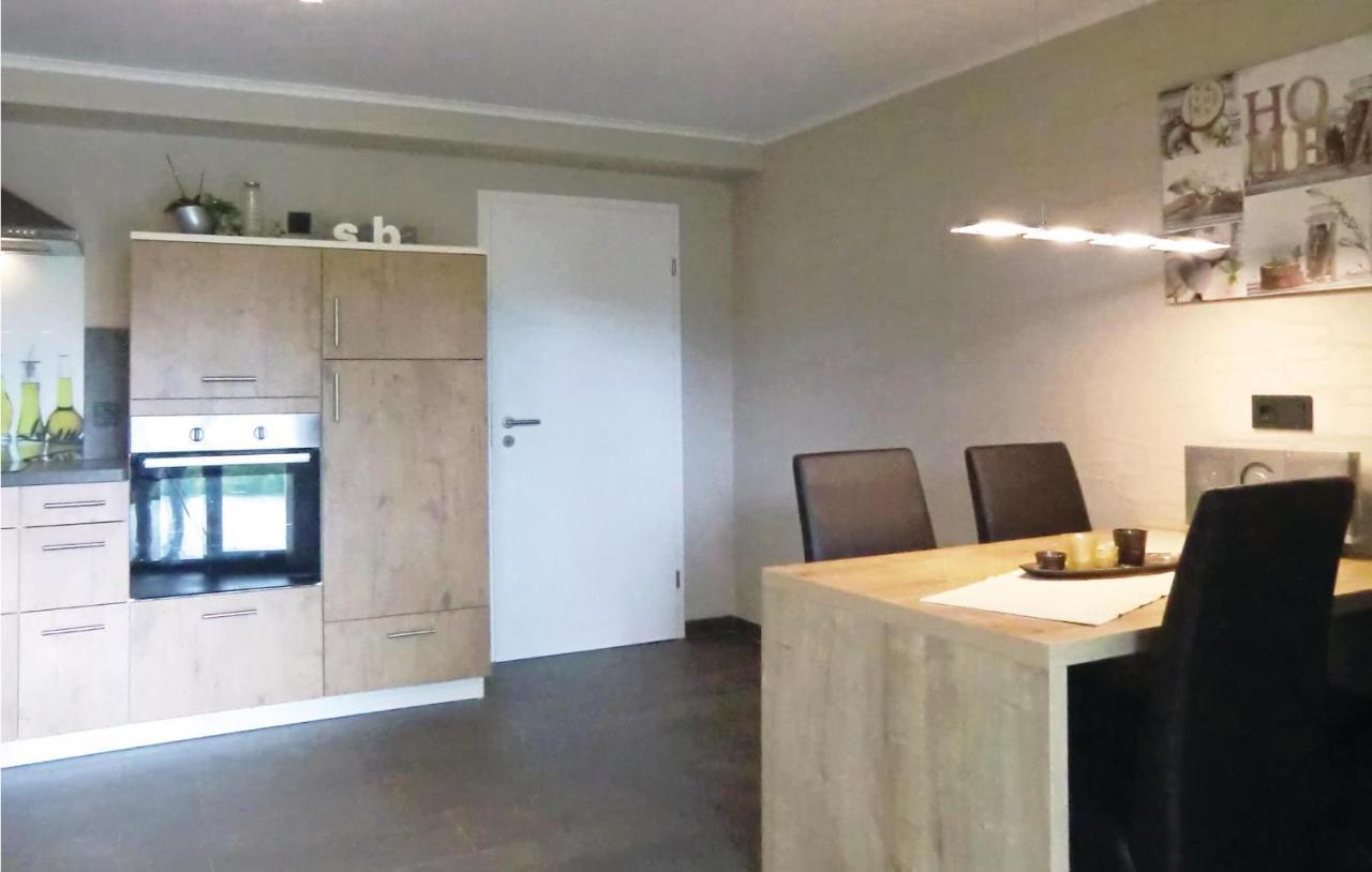 Cozy Apartment In Koerperich-Obersgegen With Wifi Korperich Exterior photo